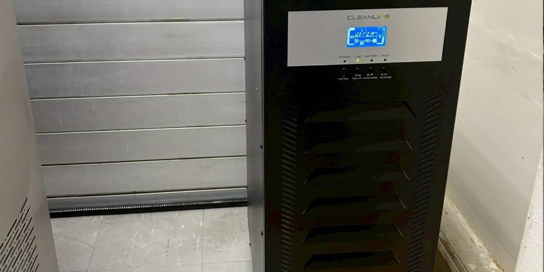 Cleanline UPS G-6250 ติดตั้งใช้งานกับ การผลิตเครื่องเพชร พลอย อัญมณีและเครื่องประดับ Cleanline-UPS-G-6250-ติดตั้งใช้งานกับ-การผลิตเครื่องเพชร-พลอย-อัญมณีและเครื่องประดับ